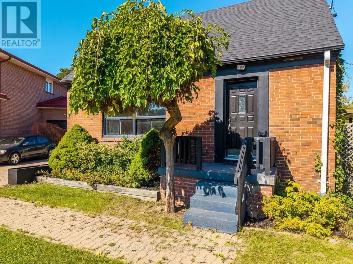 65 BARRHEAD CRESCENT, Toronto