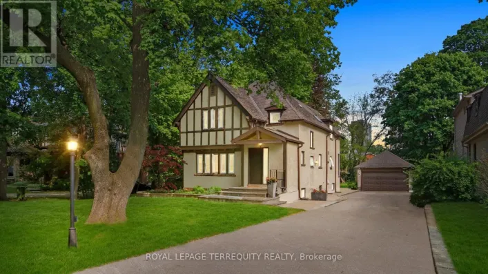 65 BURNHAMTHORPE CRESCENT, Toronto