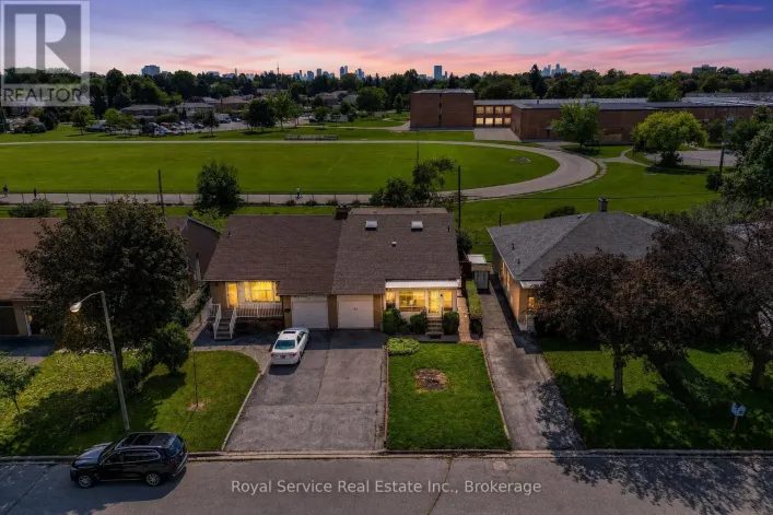 65 COMBERMERE DRIVE, Toronto