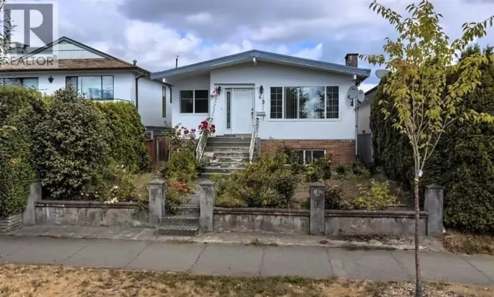 65 E 49TH AVENUE, Vancouver