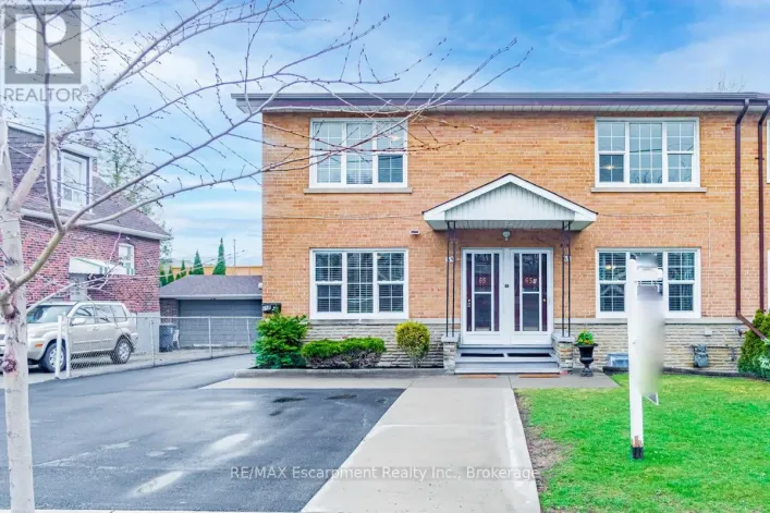 65 FAIRFIELD AVENUE, Toronto