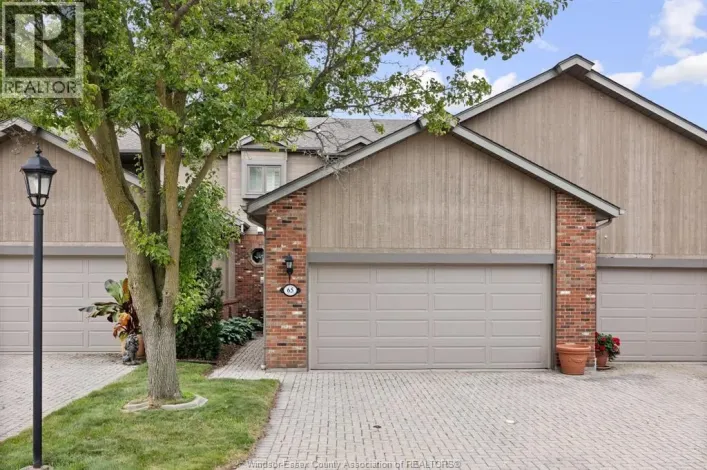 65 FAIRWAY, Amherstburg