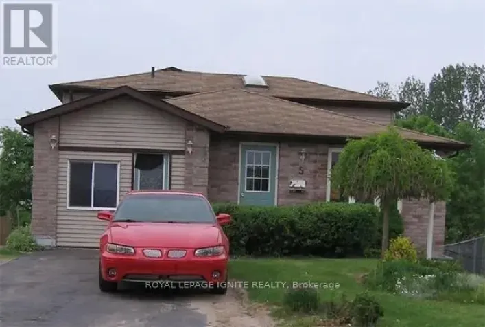 65 HICKLING TRAIL, Barrie