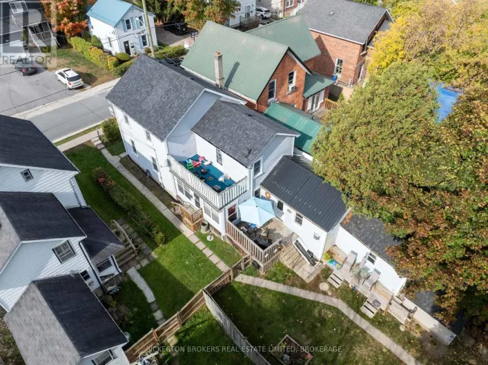65 HICKORY STREET S, Gananoque