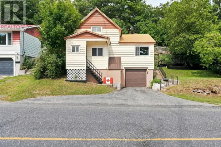 65 ISABELLA STREET, Parry Sound