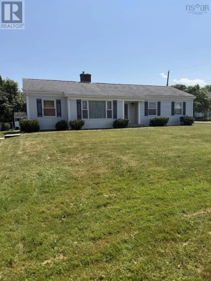 65 MACDONALD STREET, ANTIGONISH, N.S., Antigonish