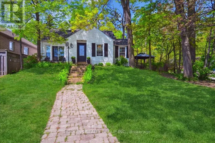 65 MINEOLA ROAD E, Mississauga