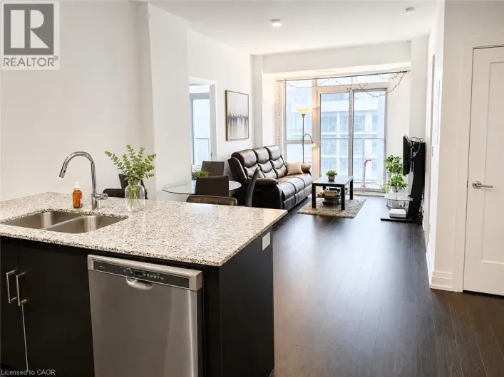 65 SPEERS Road Unit# 1506, Oakville
