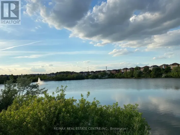 65 STONEYLAKE AVENUE, Brampton