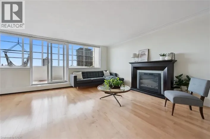 65 WESTMOUNT Road N Unit# 910, Waterloo