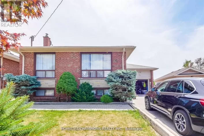 65 WHITBURN CRESCENT, Toronto