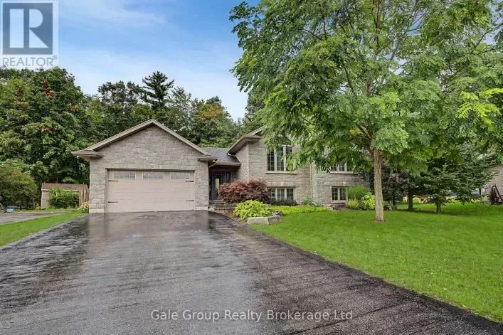 House for sale: 65 WINTERGREEN CRESCENT, Norfolk