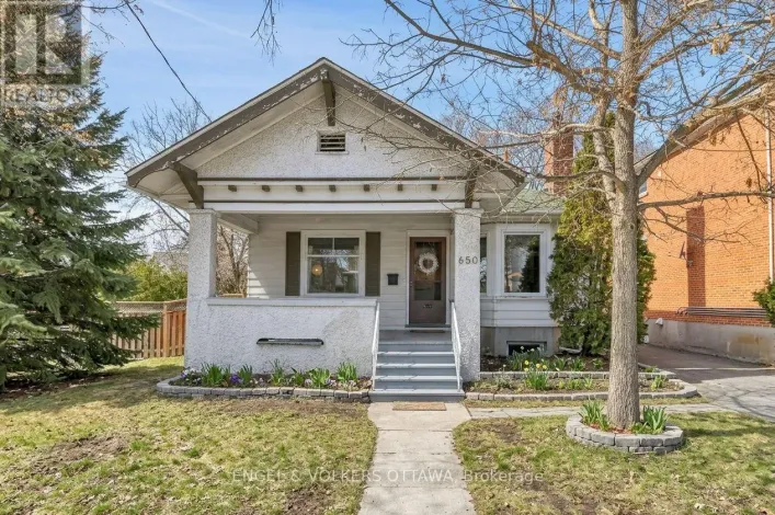 650 CHURCHILL AVENUE N, Ottawa