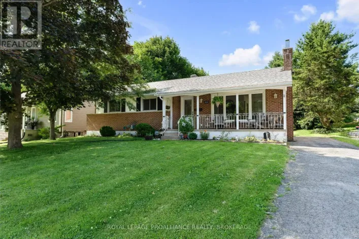 650 STEEL STREET, Gananoque