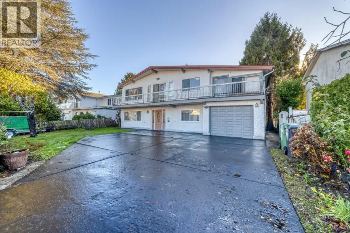 6500 YEATS CRESCENT, Richmond