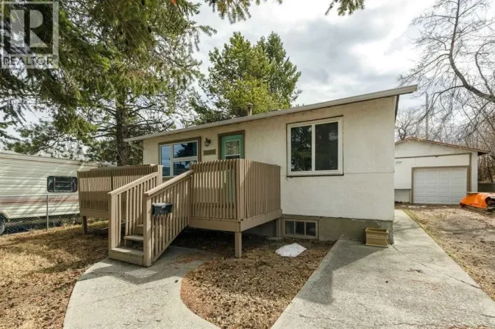 6507 34 Avenue NW, Calgary