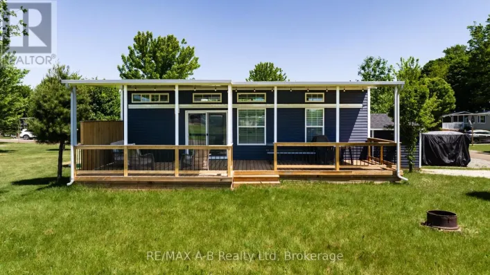 652 - 923590 ROAD 92 STREET, Zorra