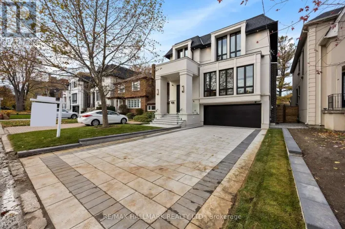 652 BEDFORD PARK AVENUE, Toronto