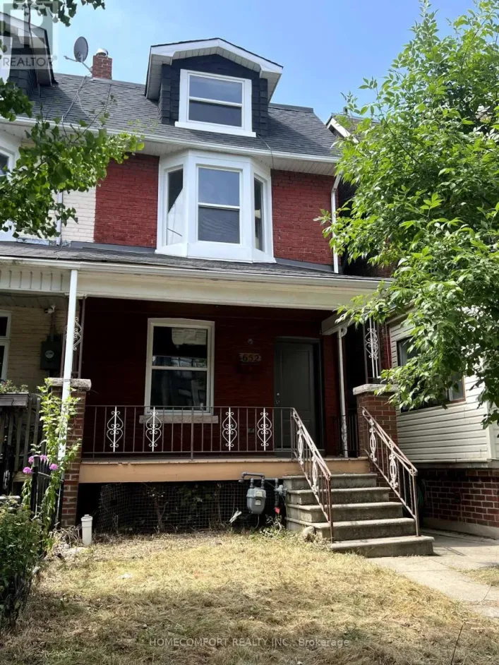 652 CRAWFORD STREET, Toronto