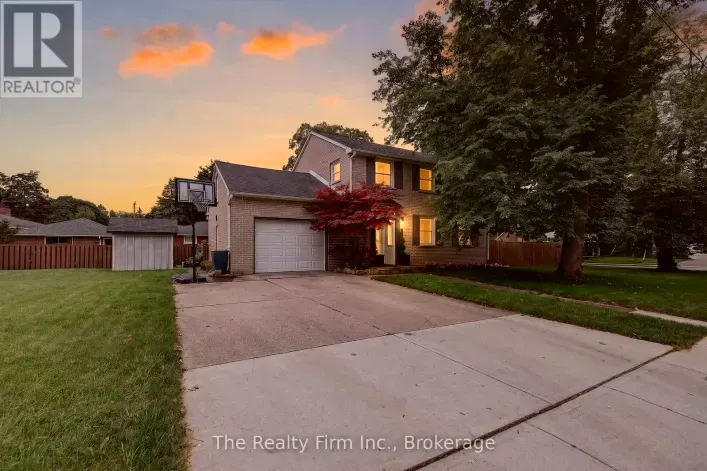 House for sale: 652 MILLER STREET, Woodstock