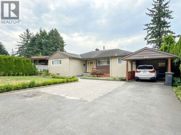 652 SHAW AVENUE, Coquitlam