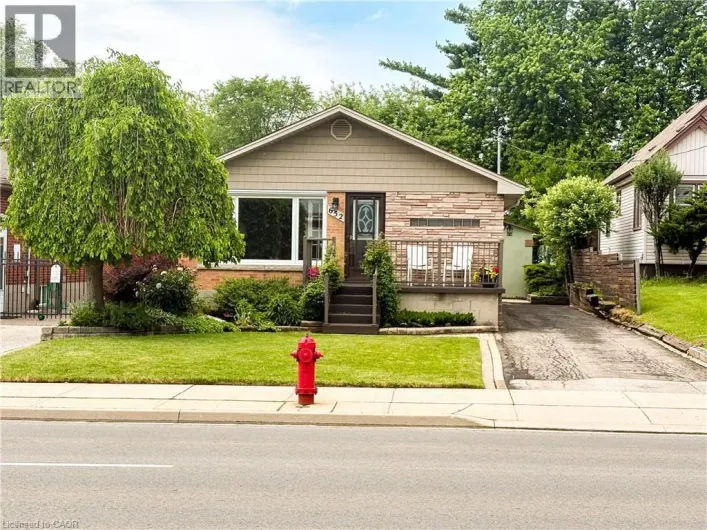 652 UPPER WENTWORTH Street, Hamilton