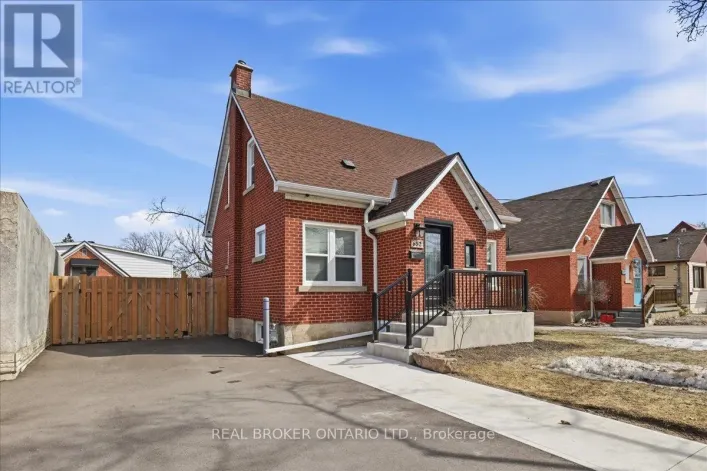 652 WEBER STREET E, Kitchener