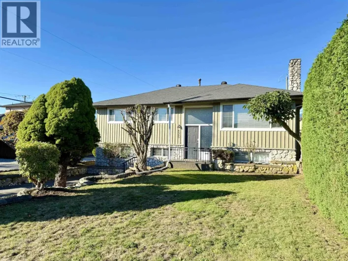 6525 CARNEGIE STREET, Burnaby