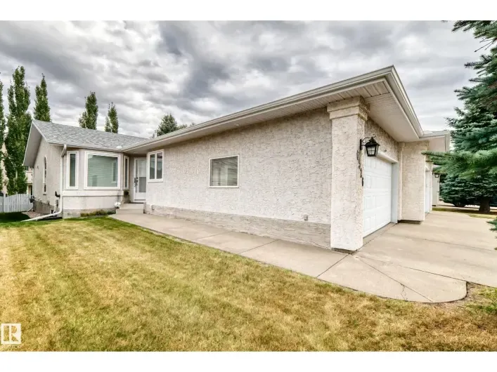 Duplex for sale: 6526 158 AV NW, Edmonton
