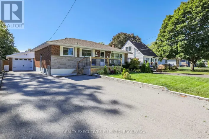 6528 STAMFORD GREEN DRIVE, Niagara Falls