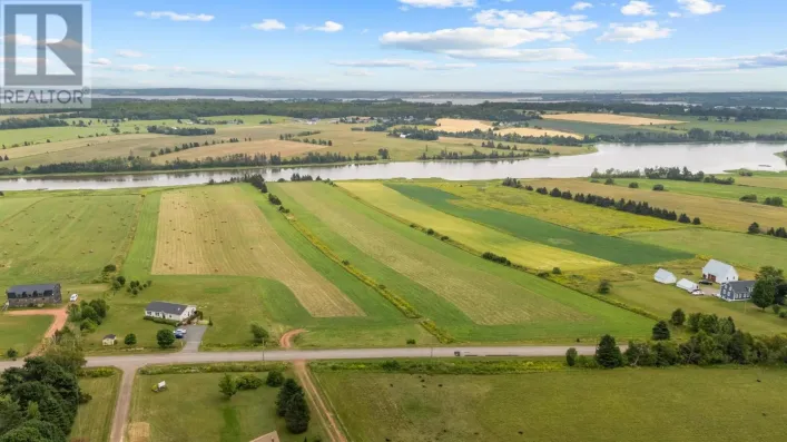 653 Clyde River Road, Clyde River