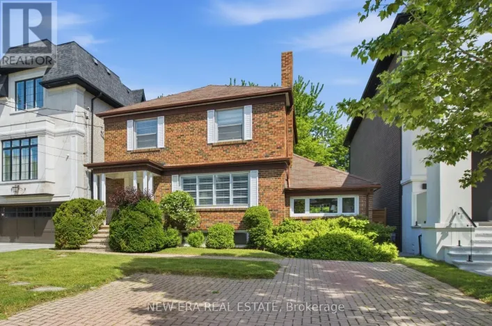 654 BEDFORD PARK AVENUE, Toronto