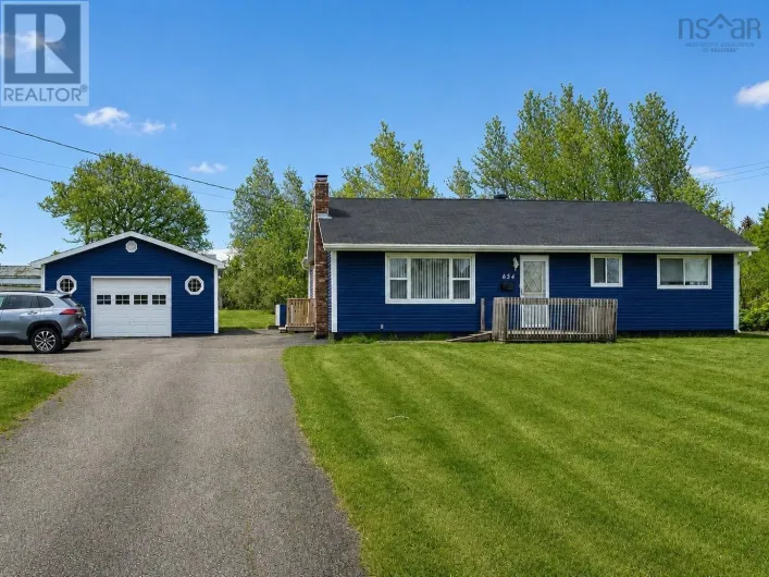 654 Mahon Street, New Waterford