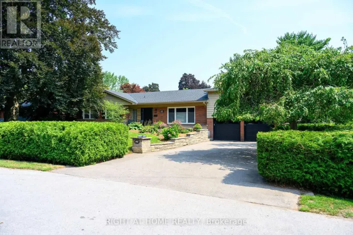 655 GAYNE BOULEVARD, Burlington