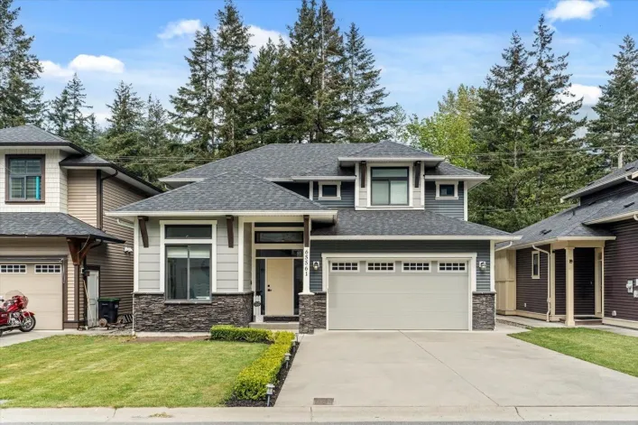 65561 SKYLARK LANE|Hope, Hope
