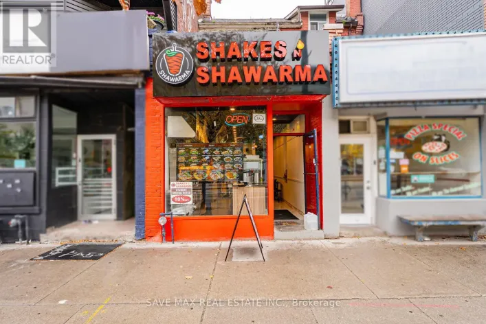 656 SPADINA AVENUE, Toronto