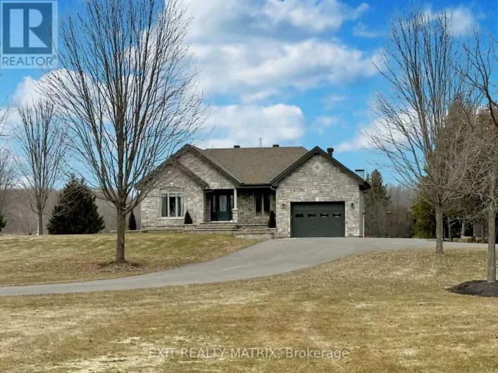 6560 COUNTY RD 17 ROAD, Alfred and Plantagenet