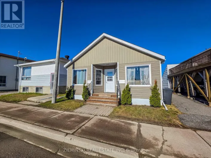 657 CEDAR AVENUE, Iroquois Falls