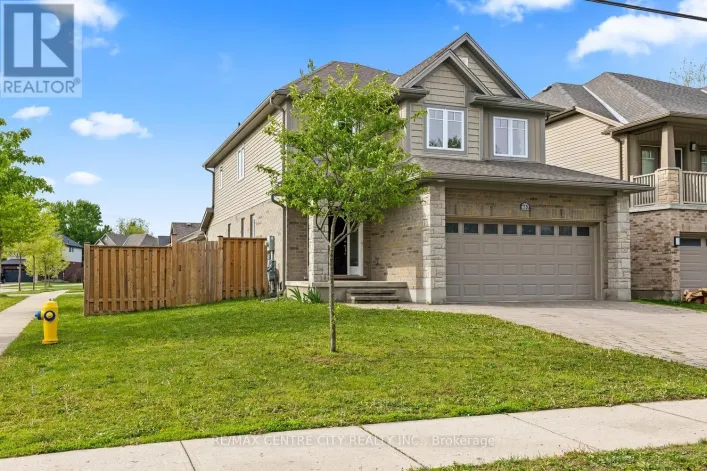 657 TENNENT AVENUE, London North