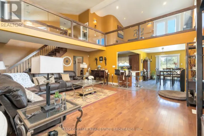 6571 CARROLL DRIVE, Southwest Middlesex