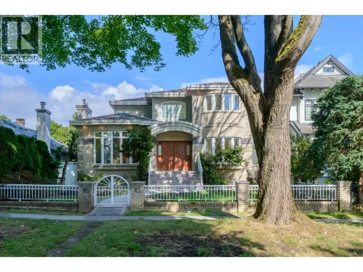 6582 MAPLE STREET, Vancouver