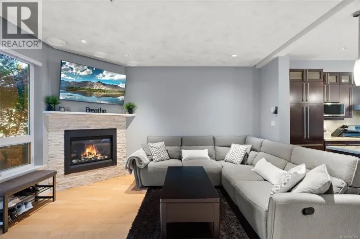 6583 Lincroft Rd, Sooke