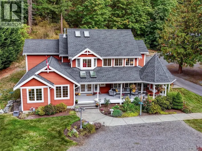 6583 Wallace Dr, Central Saanich