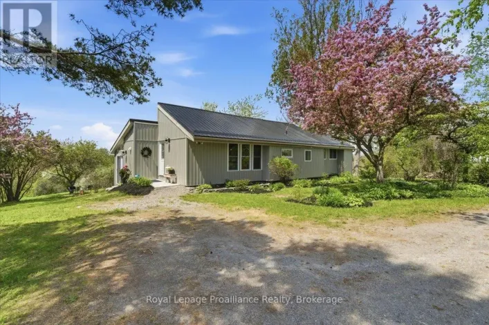 659 MOIRA ROAD, Centre Hastings