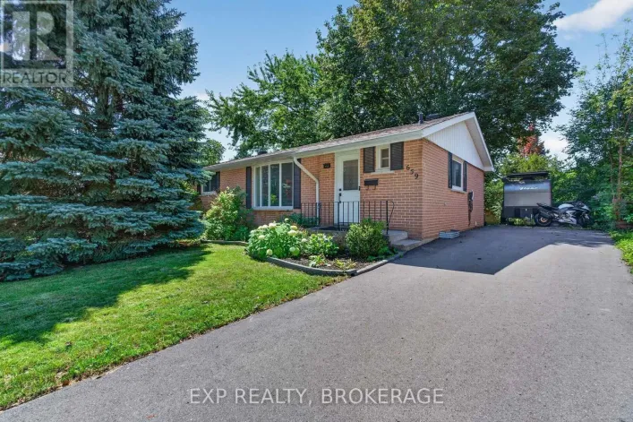 659 SUSSEX BOULEVARD, Kingston