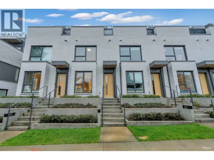 659 W 30TH AVENUE, Vancouver