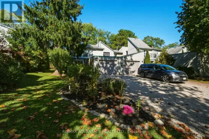 659 WOODCREST BOULEVARD, London South