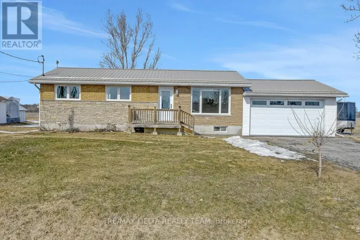 6591 RUSSELL ROAD, Ottawa