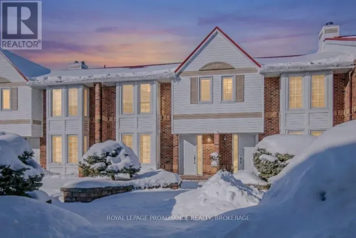 66 - 1 PLACE D'ARMES, Kingston