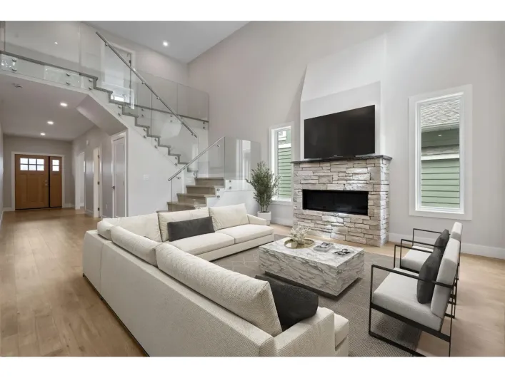 66 14500 MORRIS VALLEY ROAD, Mission